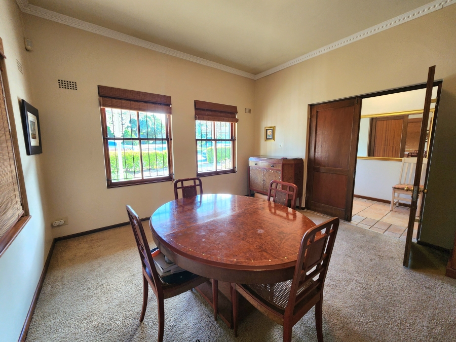 4 Bedroom Property for Sale in Panorama Western Cape
